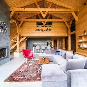 Superior Villa